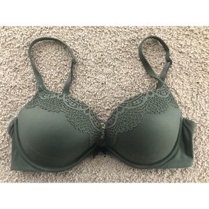 Victoria’s Secret Push-Up Bra